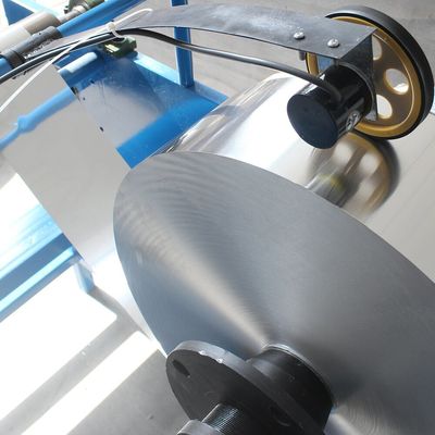 High Speed Manual Aluminium Foil Roll Rewinding Machine for Raw Material Baking Paper
