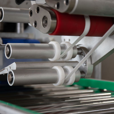 Automatic Labeling Aluminum Foil Rewinder for BBQ Foil Roll Manufacturing Equipment