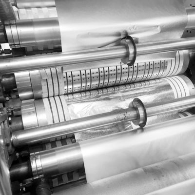 Automatic Foil Slitting Paper Pop-up Foil Folding Machine Perfect for Various Applications