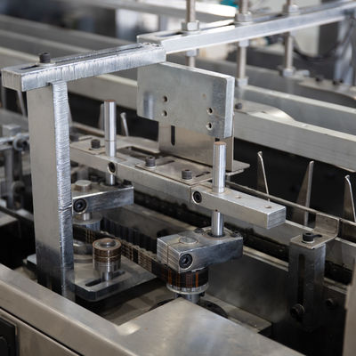 65 Boxes/min Food Cartoning Machine with High Speed and Aluminum Foil Roll Capability