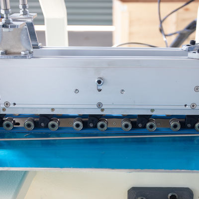 Automatic Box Making Folder Gluer Pasting Machine for Aluminum Foil Roll Box Folding