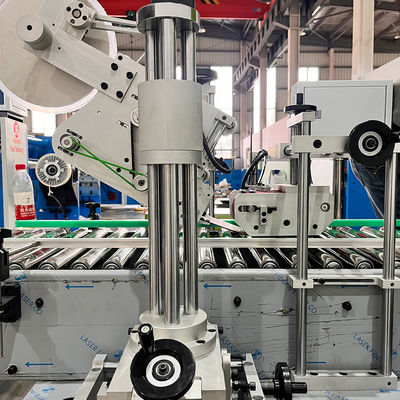 4 Shafts Aluminium Foil Roll Rewinding Machine With Short Label Ending Electric Driven